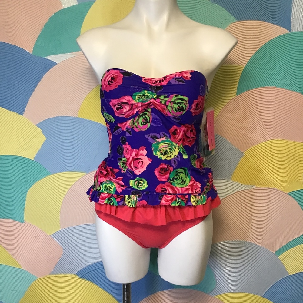 Betsey Johnson 2 piece swimsuit size S